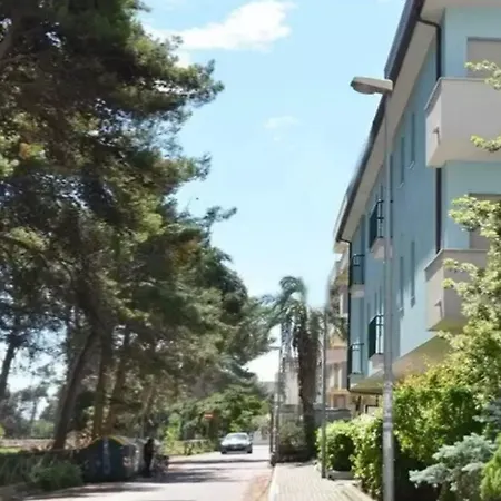 Club & Le Nazioni Hotel 3*