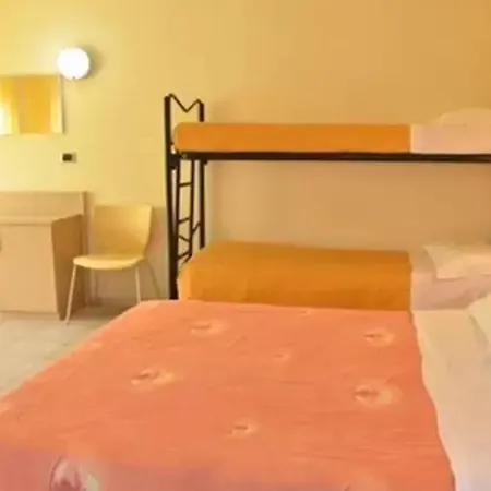 Club & Le Nazioni Hotel 3*