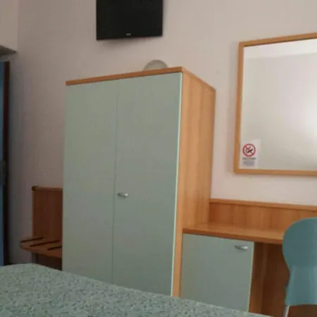 Club & Le Nazioni Hotel 3*