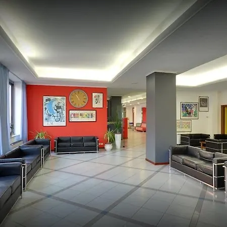 Club & Le Nazioni Hotel 3*